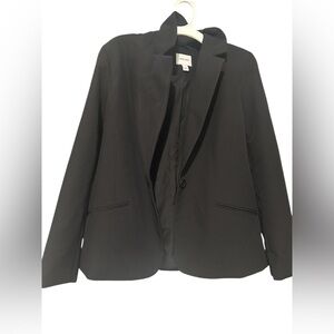 Nine West Black Blazer – 3/4 Sleeve Classic
Size Small